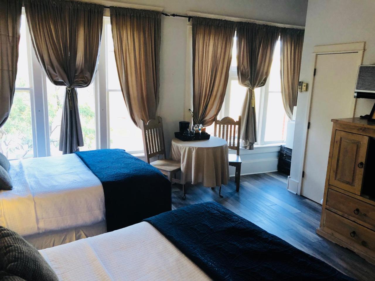 Hotel San Ramon بيسبي المظهر الخارجي الصورة