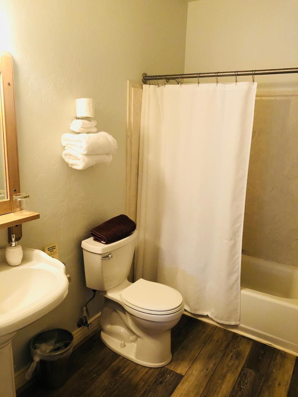 Hotel San Ramon بيسبي المظهر الخارجي الصورة